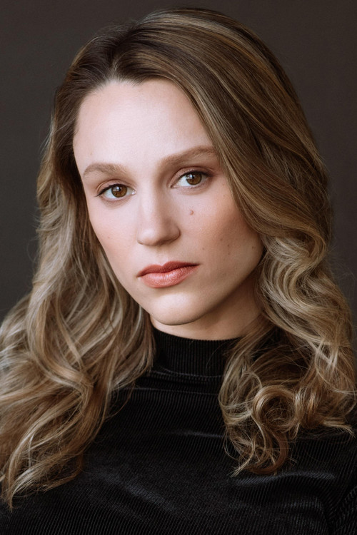 Caitlin McNerney as Alana