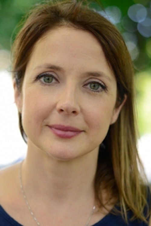 Valérie Jeanneret as Second Maid