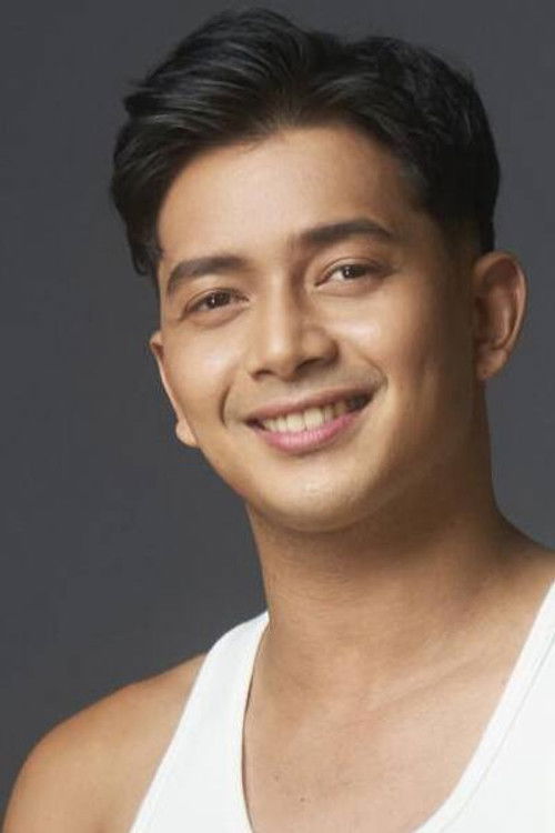 Miggy Tolentino as Dos