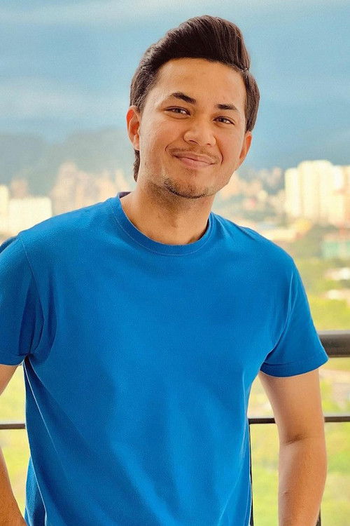 Ikhwan Khairuddin as Azroy