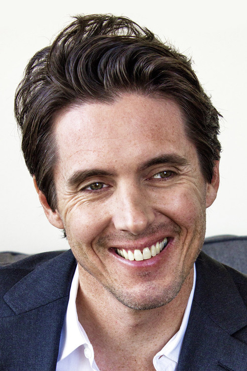 Ben Sharples as Agent