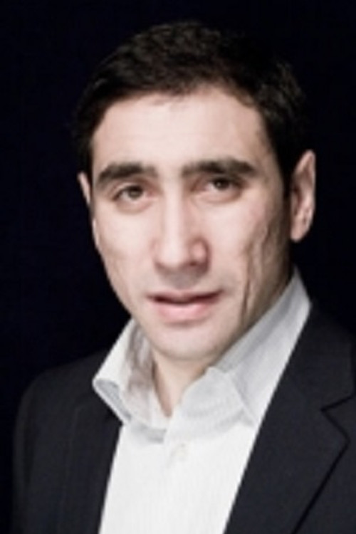 Sakhat Dursunov as 