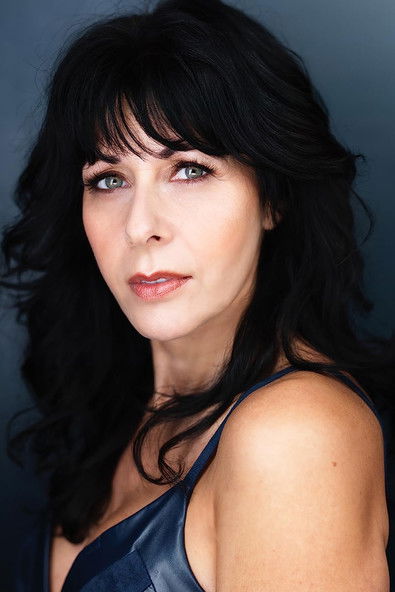 Toni Vitale as Linda Staunch (Segment 1)