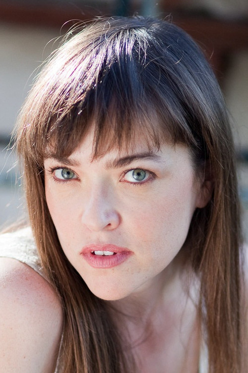 Joanie Ellen as Female Deli Clerk