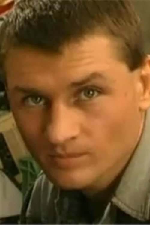 Ivan Plop as Russlan Karpov