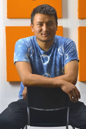 Ugyen Norbu Lhendup as Michen