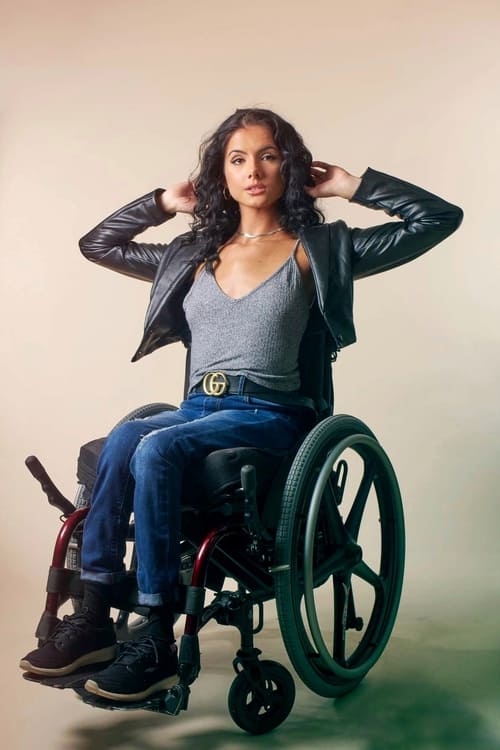 Lolita Milena as Jenna