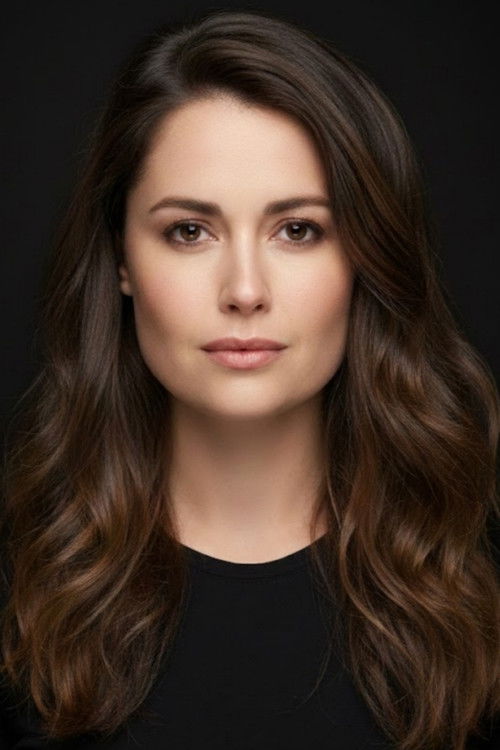 Toprak Sağlam as Dilek