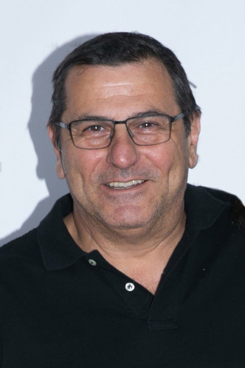 Kostas Apostolidis as Alexis