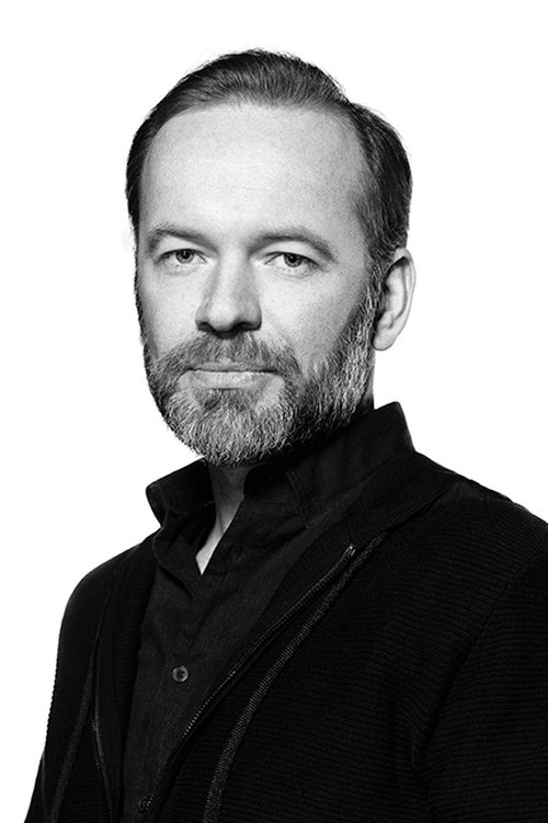 Grzegorz Mielczarek as Cyryl