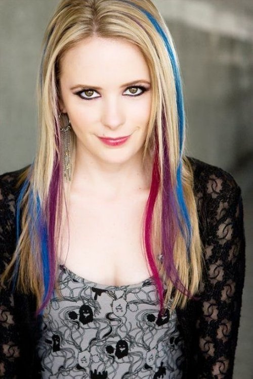 Carrie Wiita as Riley Parks