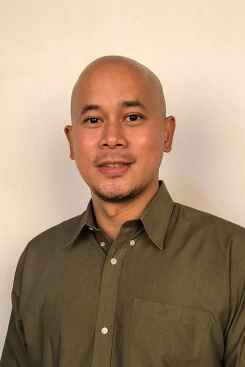 Andreano Philip as Bobby