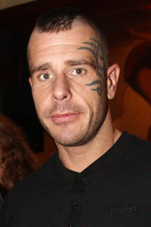 Robert Rosenberg as Riccardo