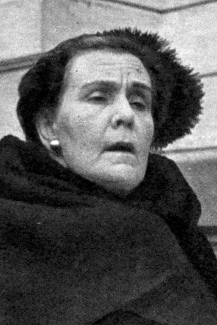 Nadia Balabine as Party Guest (uncredited)