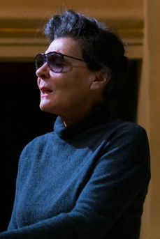 Carla Chiarelli as Cleo (segment "Antonio e Cleo")