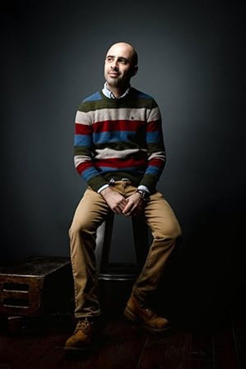 Eddy Vallante as Privates Fan #3