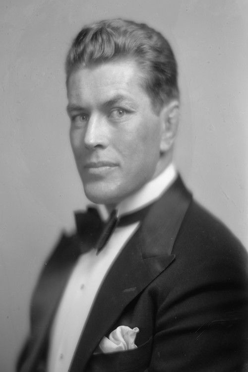 Gene Tunney as Dick Farrington