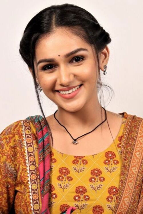 Rachana Mistry as Jagriti "Jaggu" Bahl Thakur