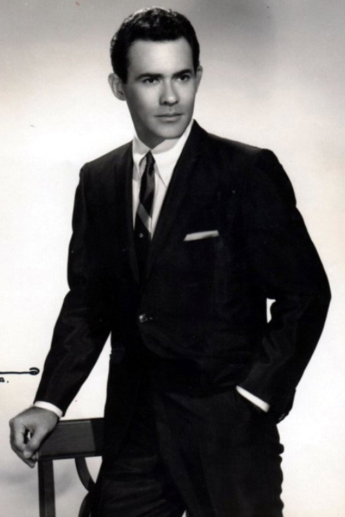 Braulio Castillo as Alejandro Infante