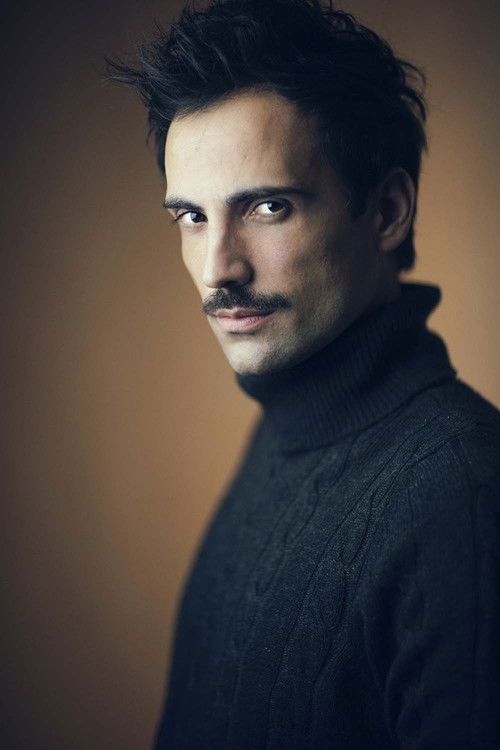 Turi Moricca as Medico assistente Pietro