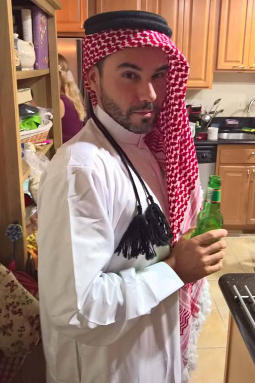 Yuri Avramov as Spy #2