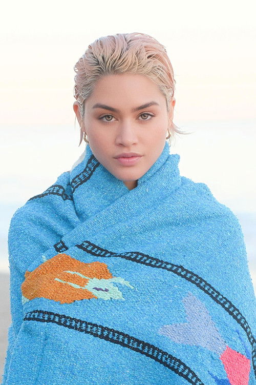 Rebecca Lynne Morley as Iris