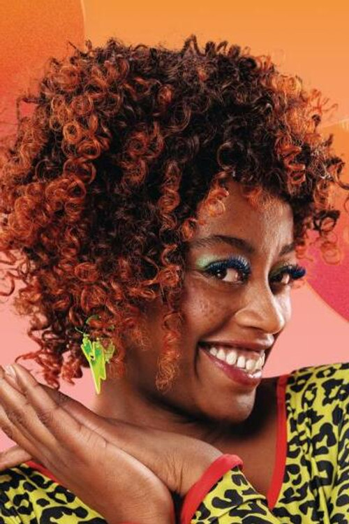 Berthe Kilozo as Steph