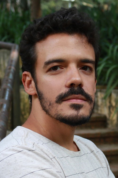 Tércio Moura as Jorge