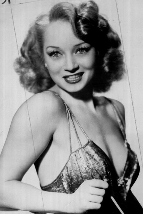 Ina Ray Hutton as Self (archive footage)