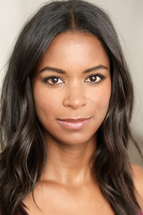 Caroline Harris as Commander Lynch