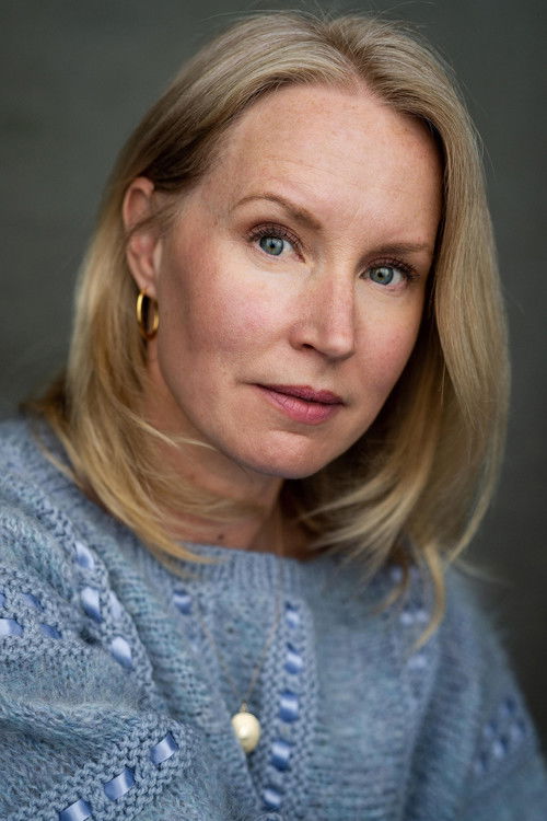 Kate Hampson as Laura