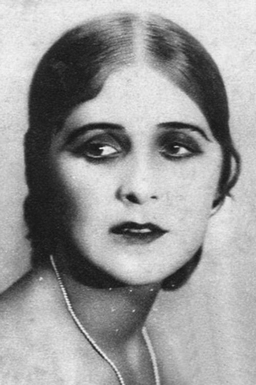 Vera Malinovskaya as Natasha