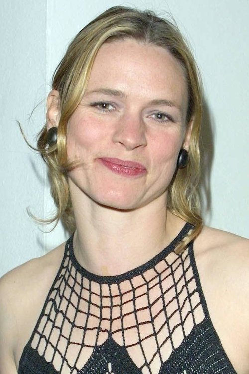 Isabel Brook as Angie