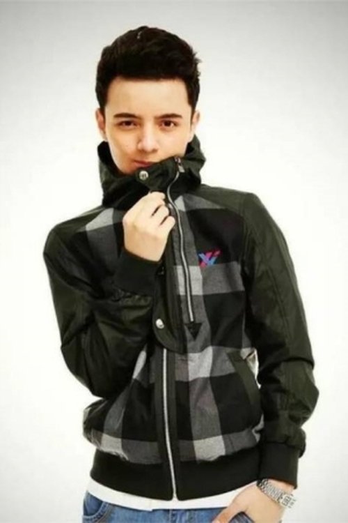 阿尔法 as 阿尔法 (actor)