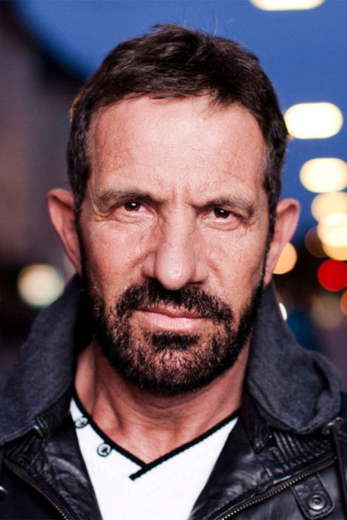 Thomas Kautenburger as Schuster Maiwald