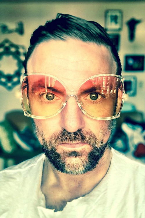 Wilde Narwhal as Nudist