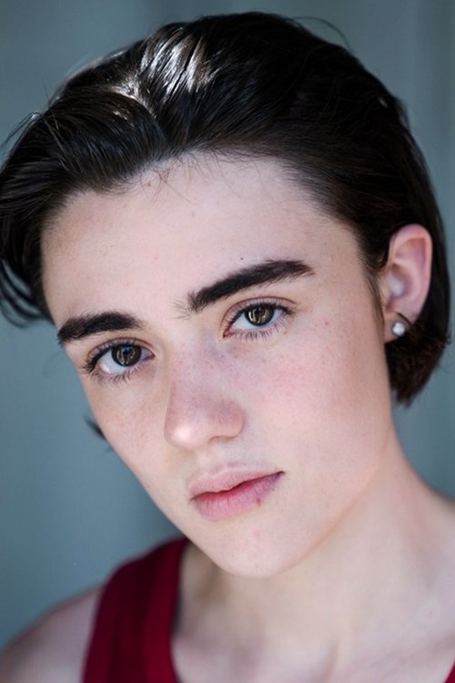 Gio Ventura as Valérie