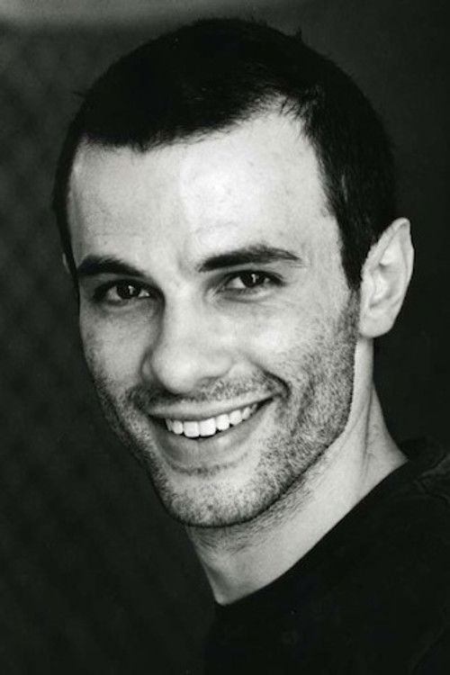 Emilio Vacca as Fabrizio