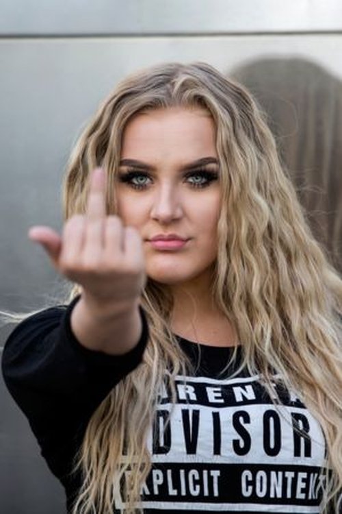 Tova Helgesson as Self