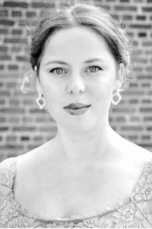 Letitia Vitelaru as Stella, Olympia, Antonia, Giulietta