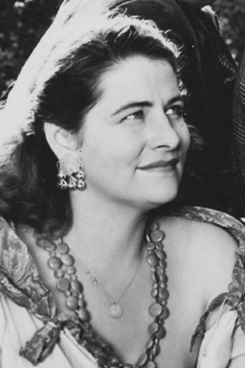 Chris Wahlström as servitris