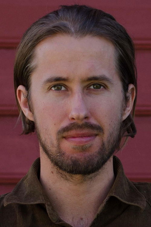 Dan Skjæveland as Robert