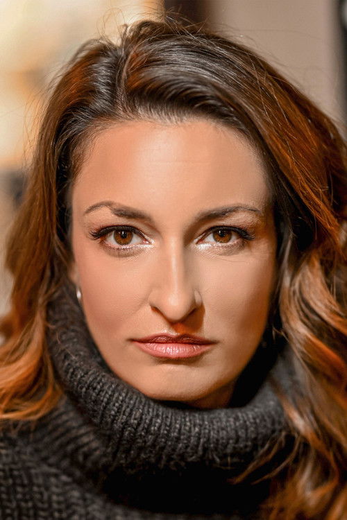 Anja Matković as Majka