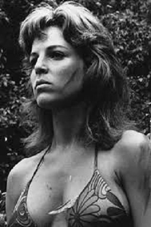 Laurie Rose as Janette