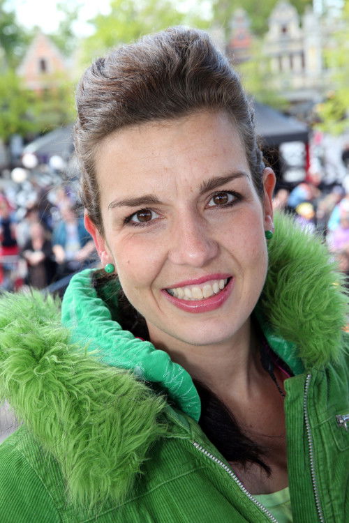 Anick Berghmans as Rep