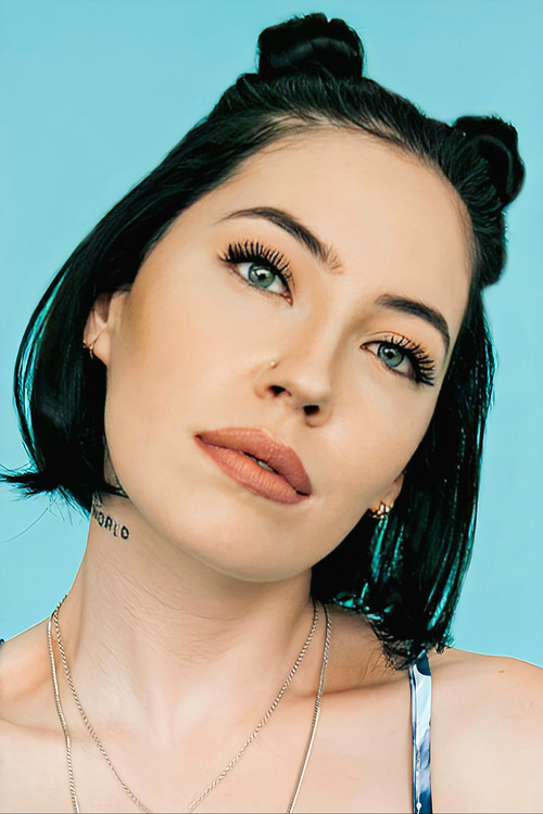 Bishop Briggs as Self