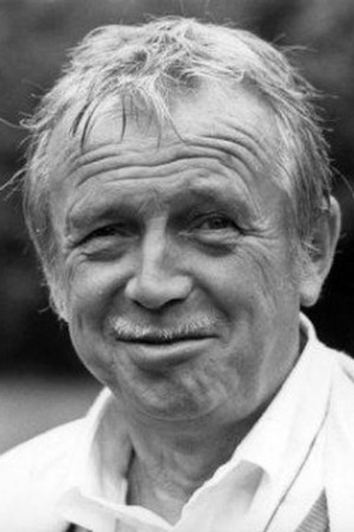 Toon Hermans as Jeep Moutarde