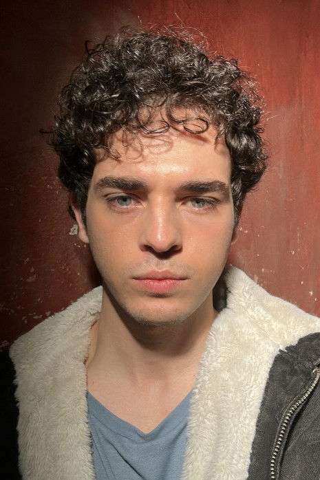 Mehmet Fatih Obuz as Murat