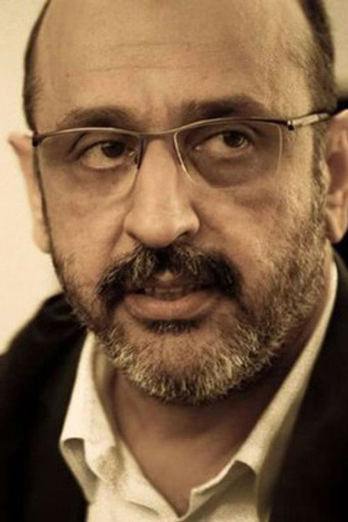 Eyyub Yagubov as Ravvin Yakov