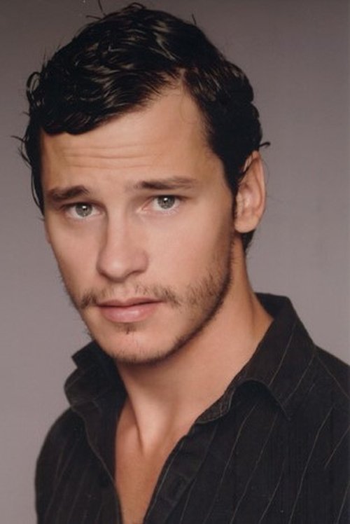 Nicolas Giraud as Jim Desforges